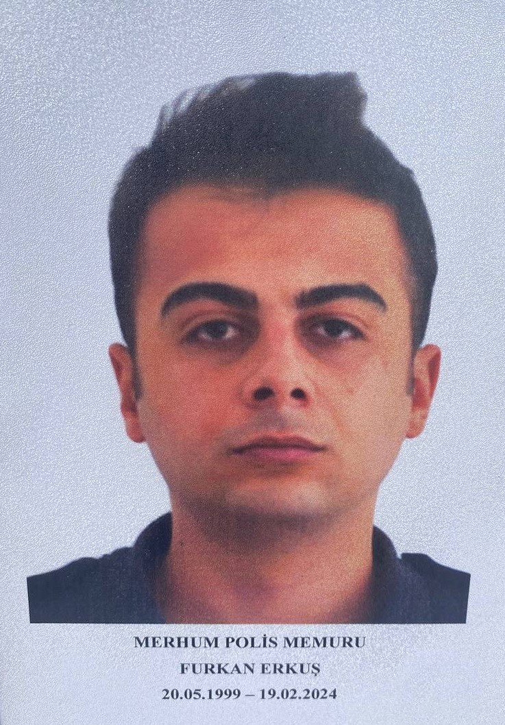 Kazada &ouml;len polis memurunun cenazesi d&uuml;zenlenen t&ouml;renle memleketine g&ouml;nderildi
