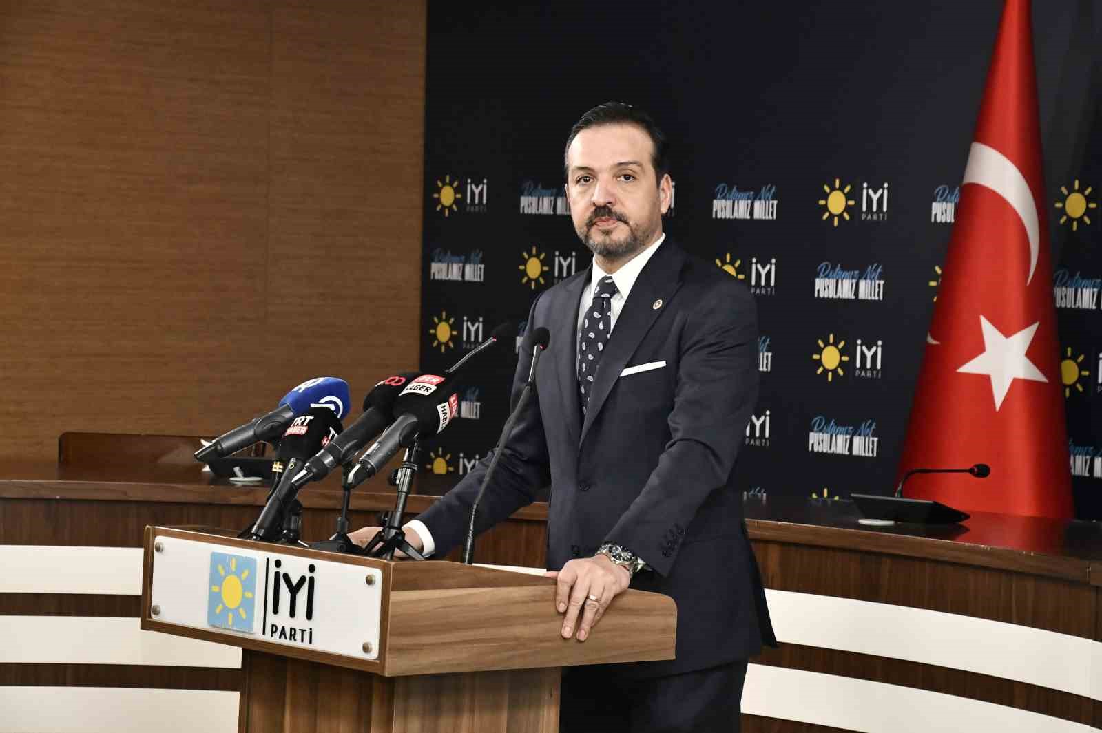 İYİ Parti Sözcüsü Zorlu: "(CHP’nin aday belirlemede yapay zeka kullanması) 14 Mayıs’tan önce Akşener, bu teklifini getirdiğinde yapmış olsalardı farklı bir Türkiye’ye uyanmış olacaktık"