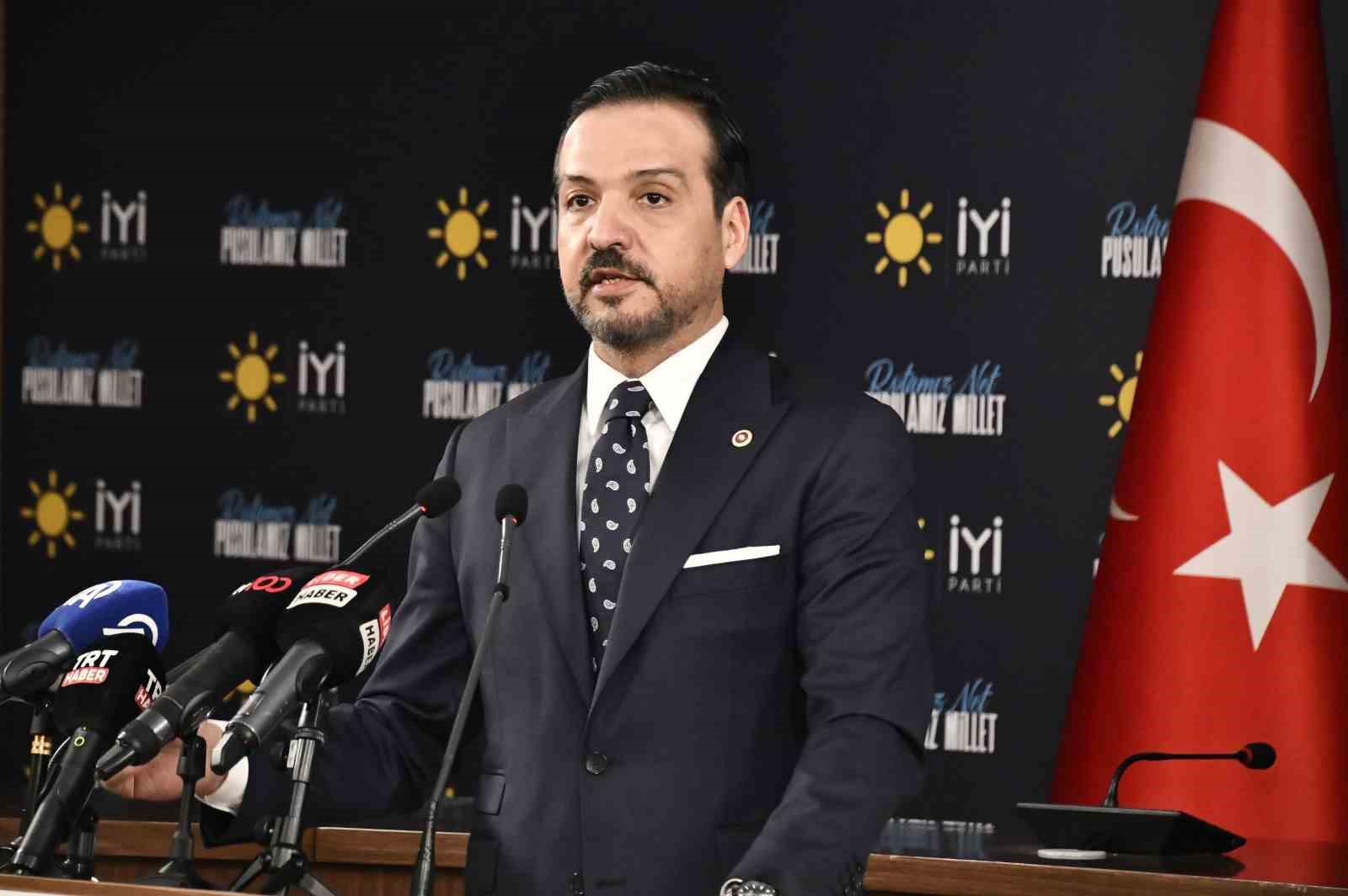 İYİ Parti Sözcüsü Zorlu: "(CHP’nin aday belirlemede yapay zeka kullanması) 14 Mayıs’tan önce Akşener, bu teklifini getirdiğinde yapmış olsalardı farklı bir Türkiye’ye uyanmış olacaktık"