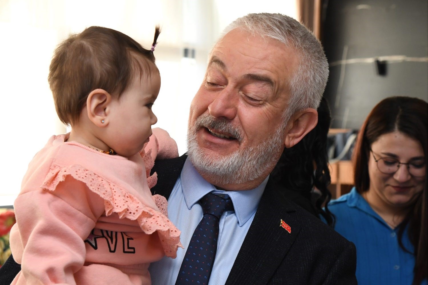 Başkan Başdeğirmen: "G&ouml;n&uuml;l belediyeciliğimiz devam edecek"

