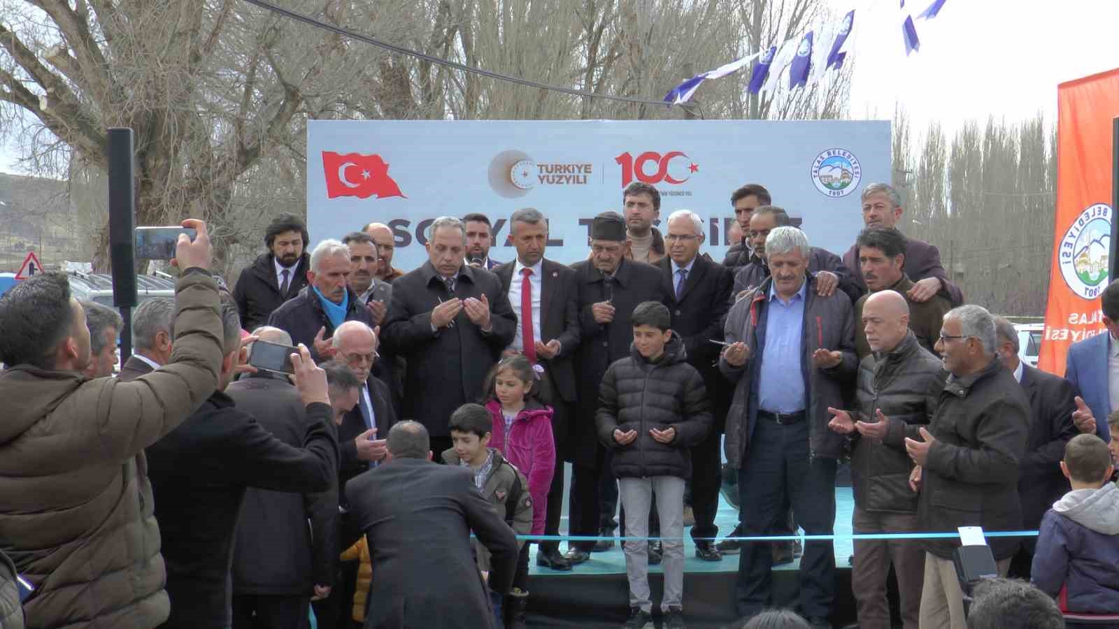 Talas Belediyesi kırsalı kucaklamaya devam ediyor