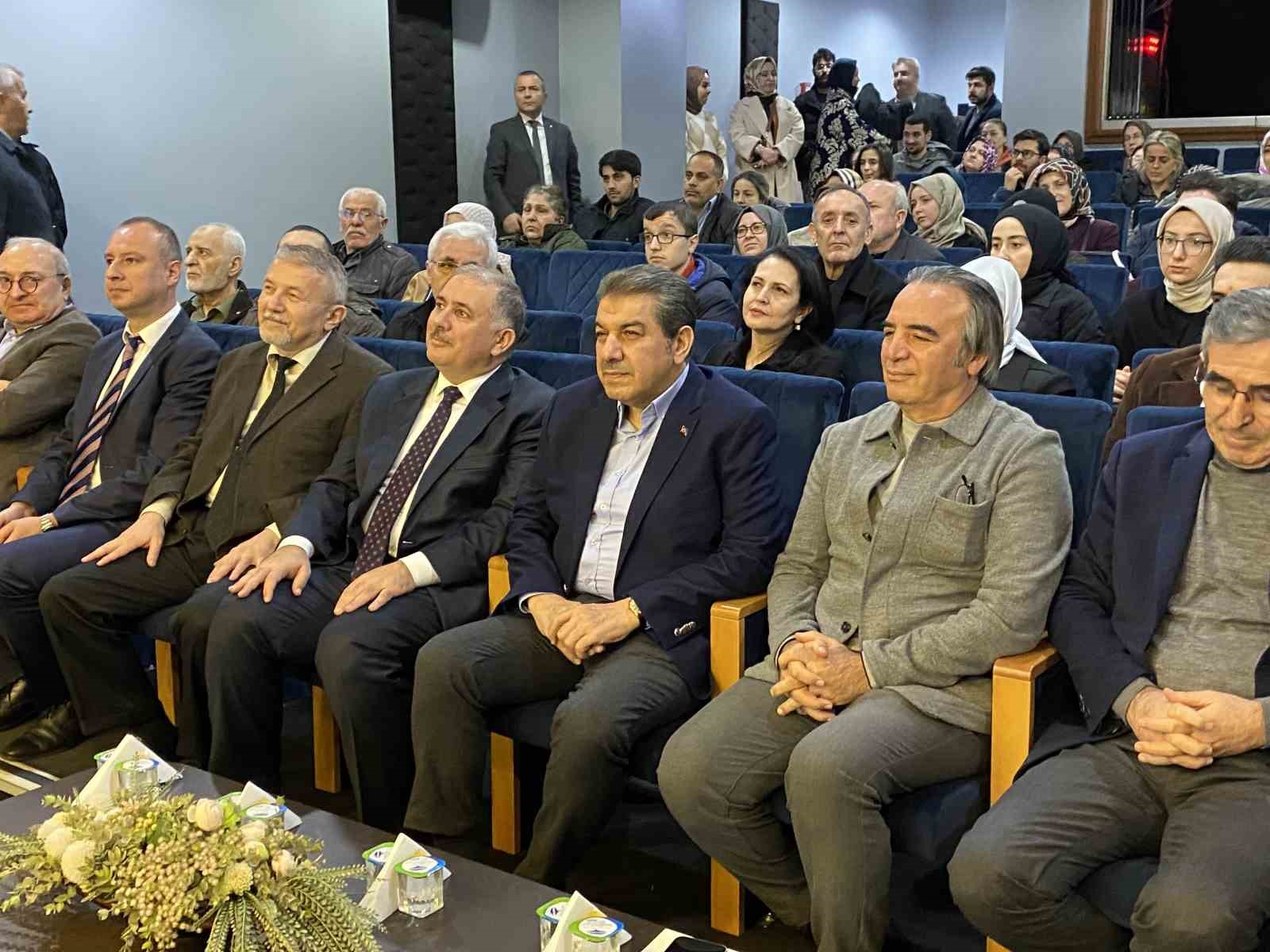 Esenler’de ‘Şehir ve Düşünce Akademisi’ final yaptı