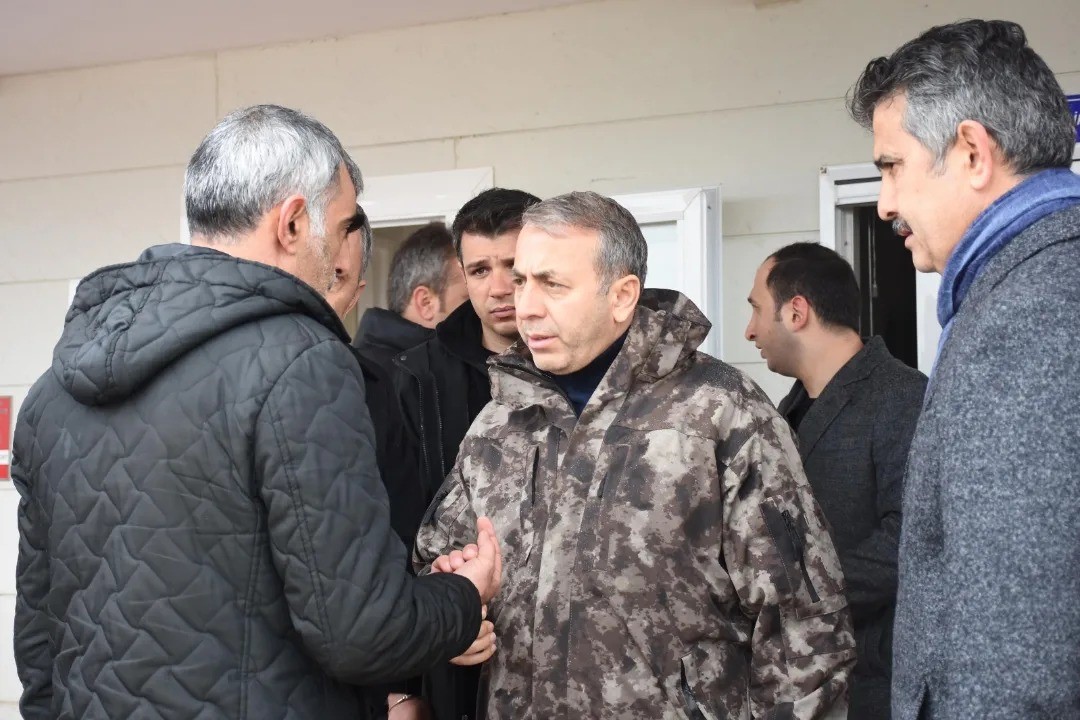 İli&ccedil;&rsquo;teki &ccedil;alışmalara emniyetten tam destek
