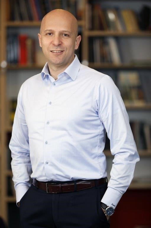 Akbank&rsquo;tan yeni nesil uluslararası para transferi hizmeti
