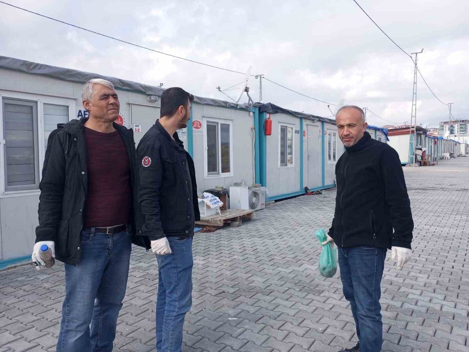 Besni merkez konteyner kentte ila&ccedil;lama
