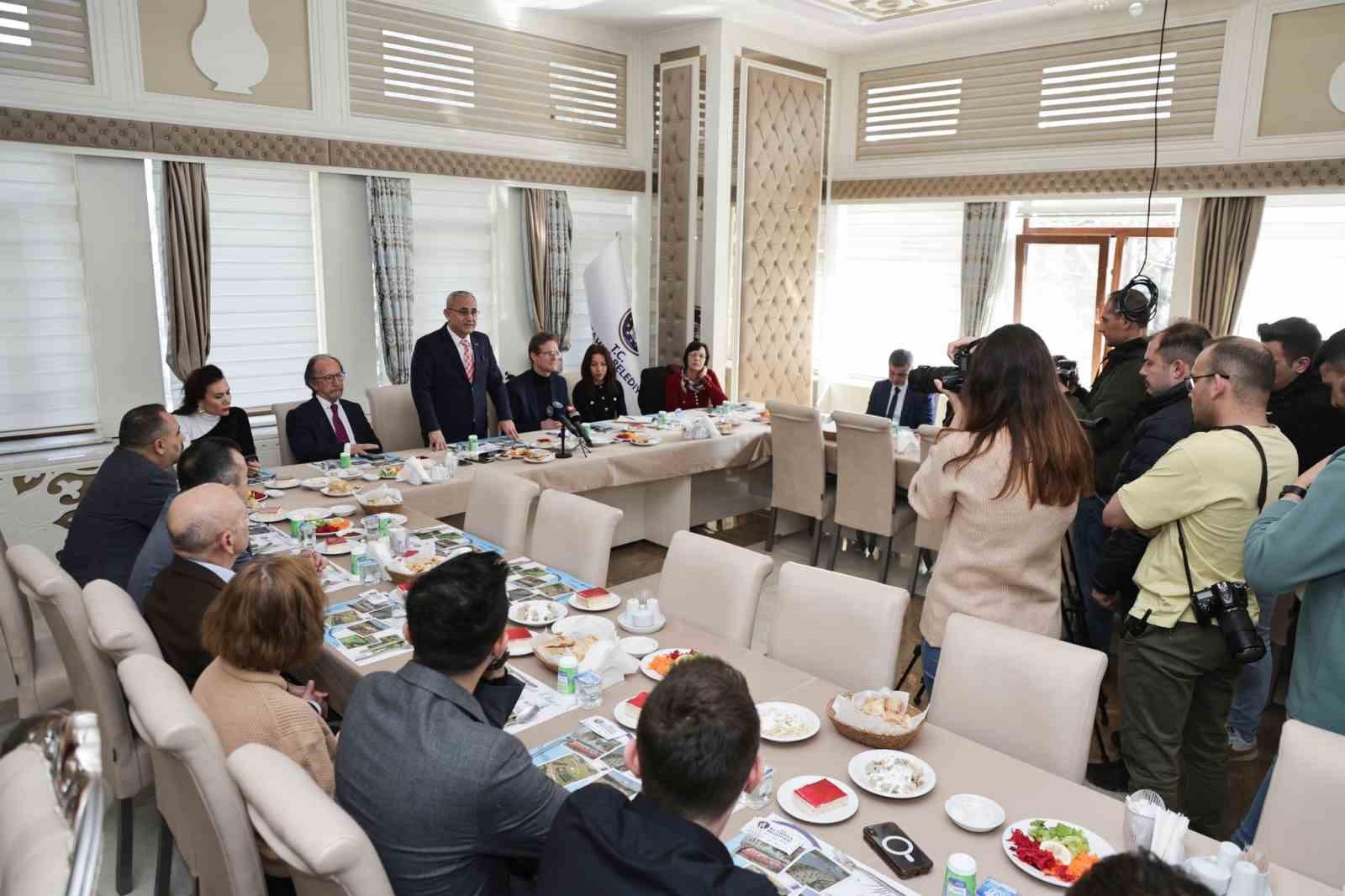 K&uuml;tahya &ccedil;inisi bu projeyle d&uuml;nyaya a&ccedil;ılacak
