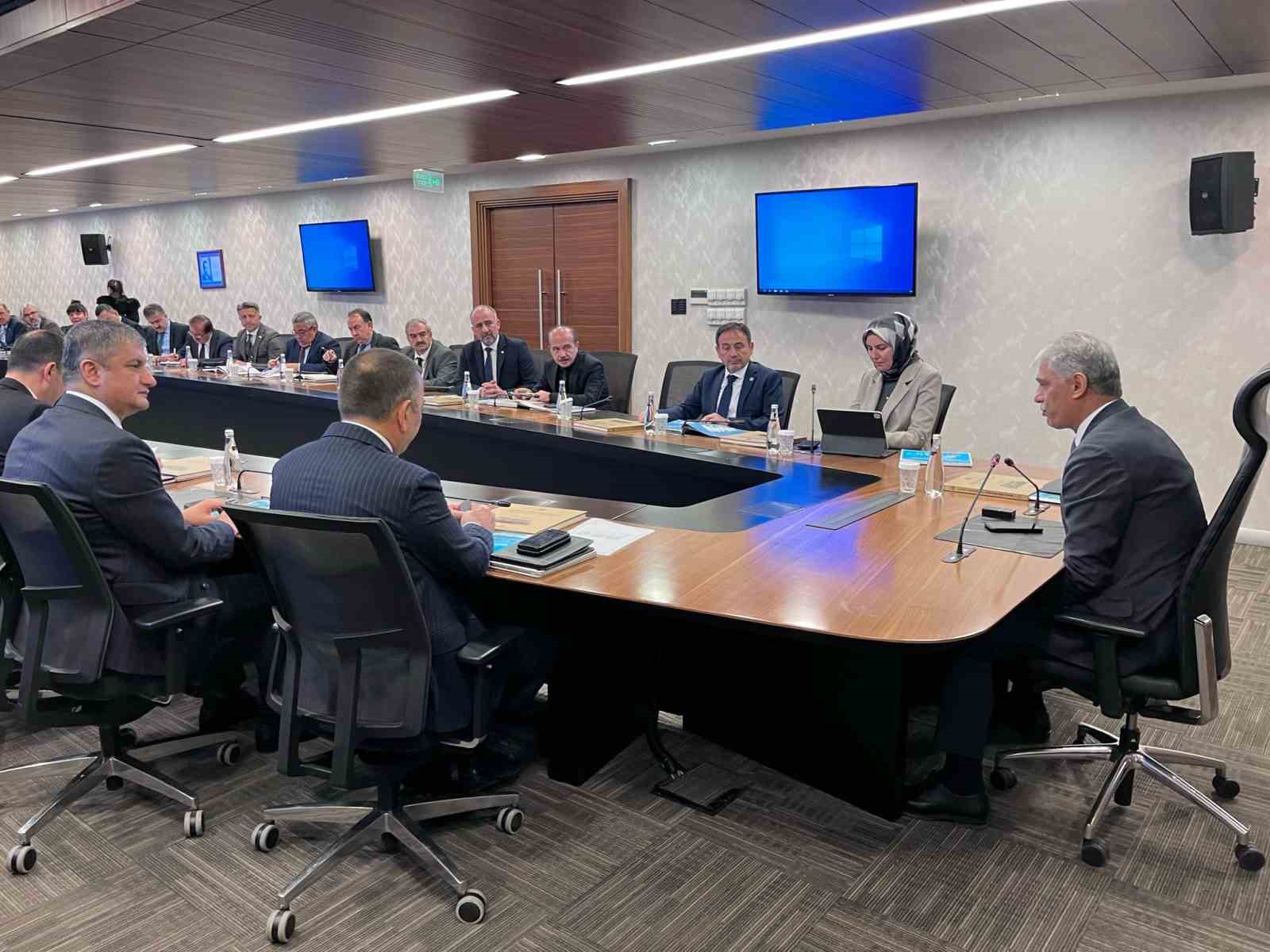 Karaelmas Turizm Ekspresi 12 Nisan&rsquo;da ilk seferini yapacak
