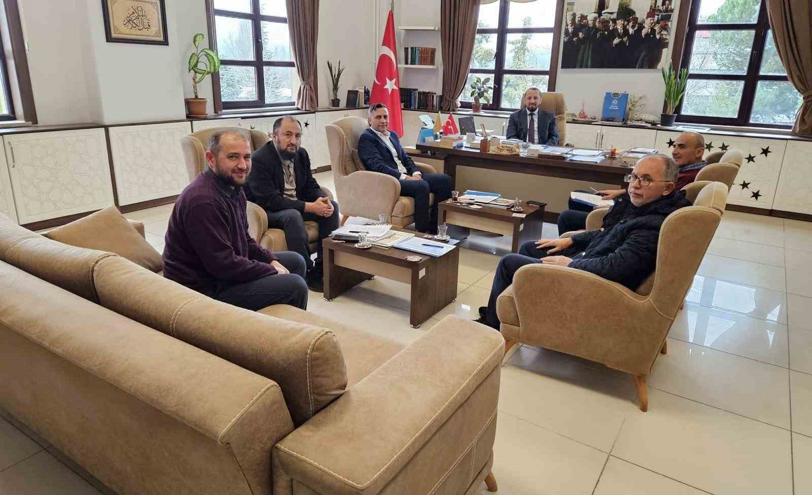 Simav&rsquo;da halka y&ouml;nelik hafızlık yarışması

