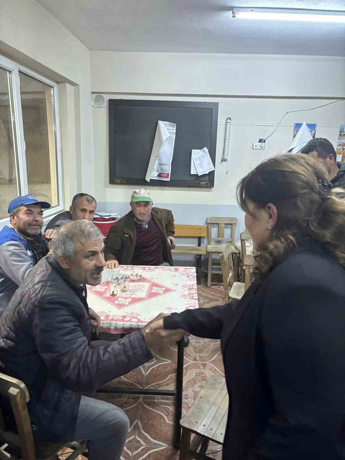 K&ouml;şk&rsquo;te İYİ Parti&rsquo;yi Baş Ailesi sırtladı
