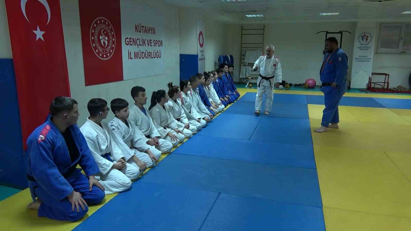 K&uuml;tahyalı judocular &Uuml;mitler Avrupa Judo Kupası&rsquo;nda
