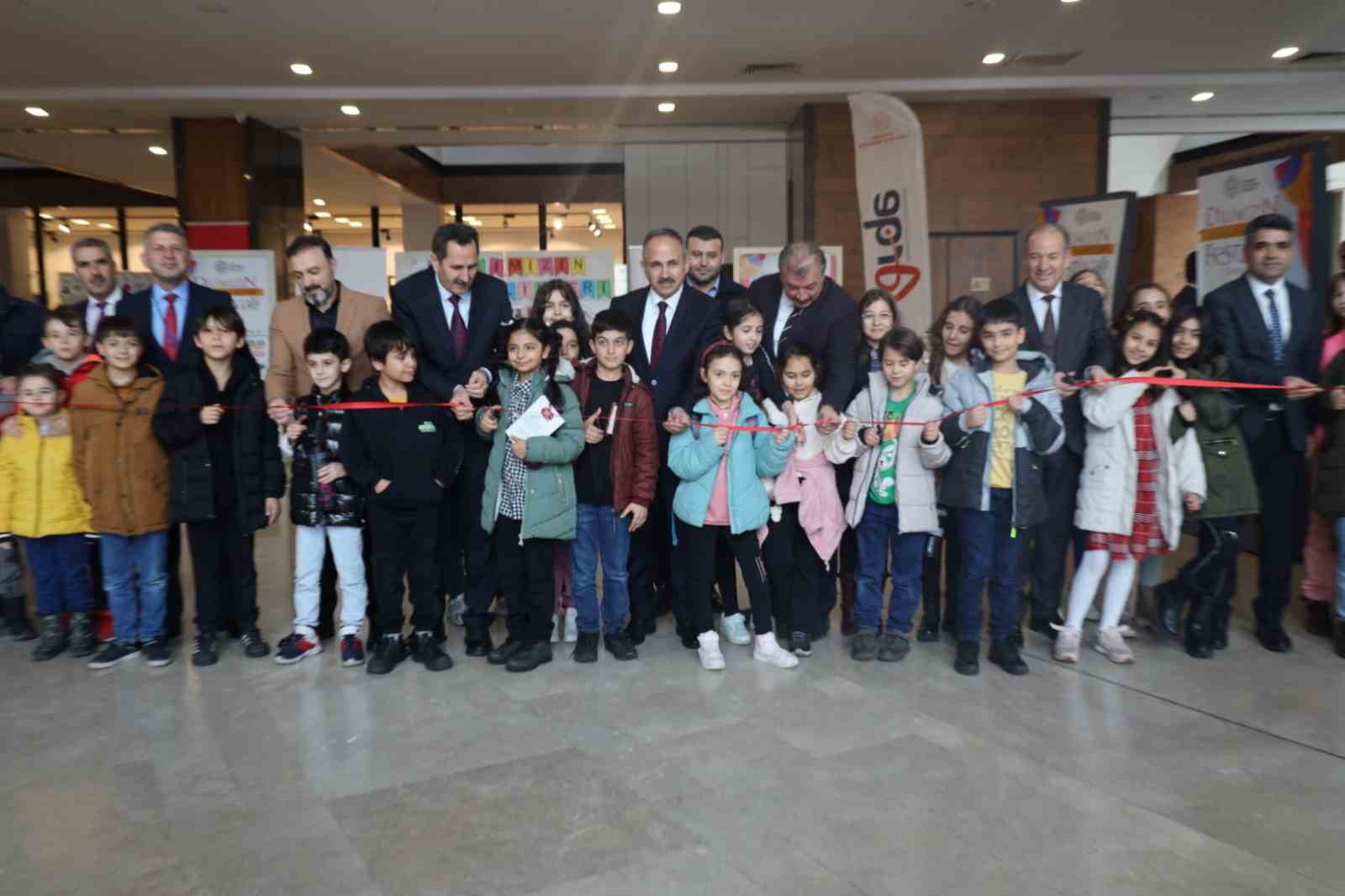 Diyarbakır’da “Dilimizin Zenginlikleri Festivali” düzenlendi