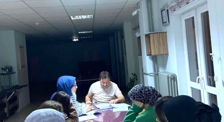 Hisarcık’ta pansiyonda İngilizce kursu