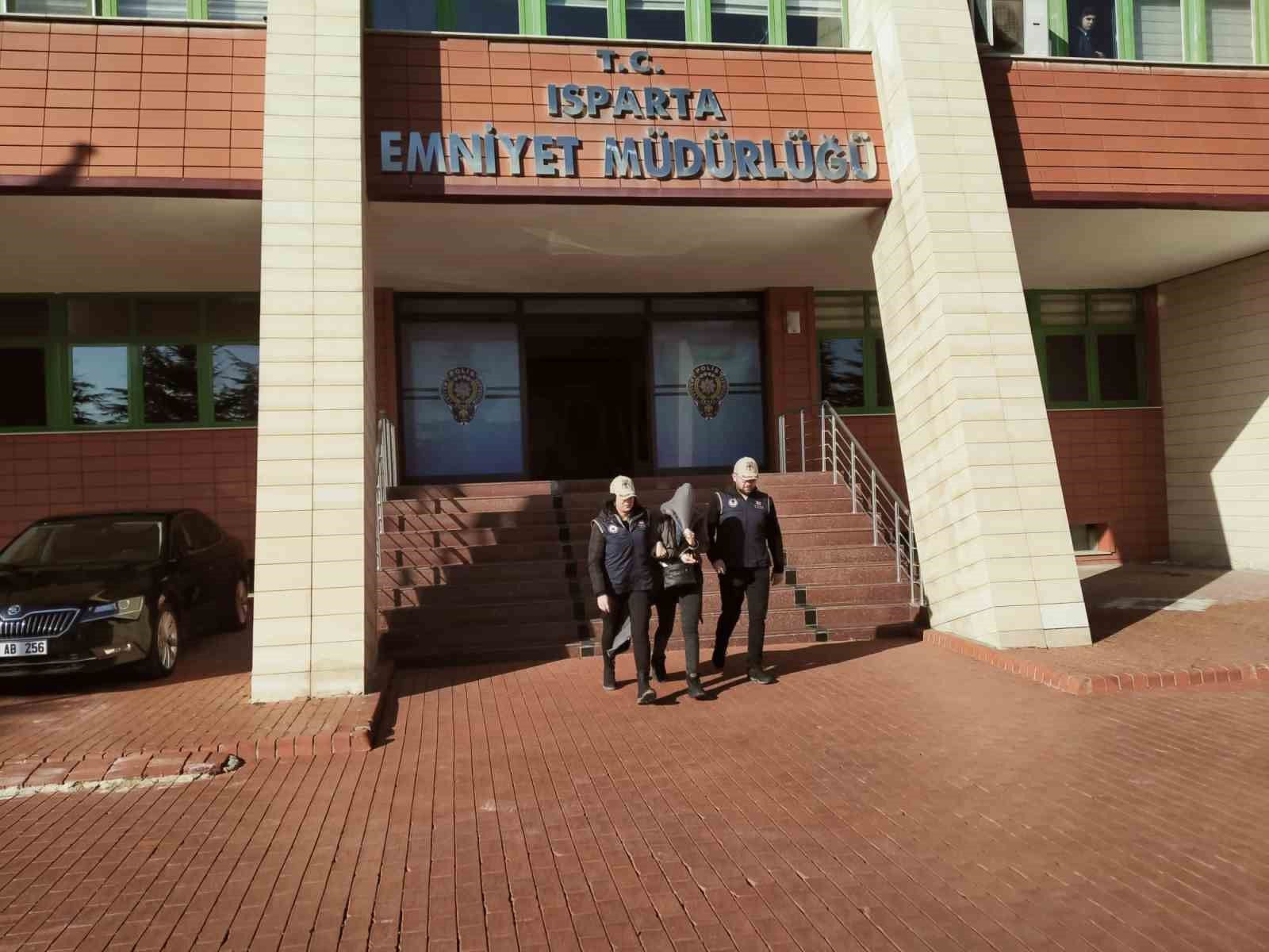 Isparta&rsquo;da DEAŞ ter&ouml;r &ouml;rg&uuml;t&uuml; &uuml;yesi ş&uuml;pheli yakalandı
