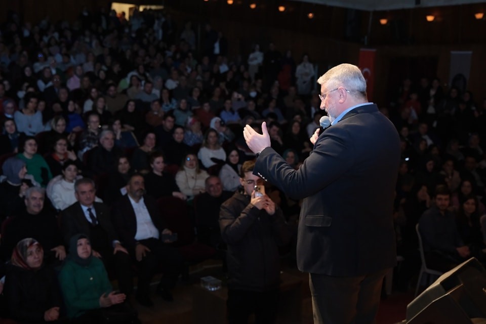 Çorum Belediyesi TSM Korosu’ndan muhteşem konser
