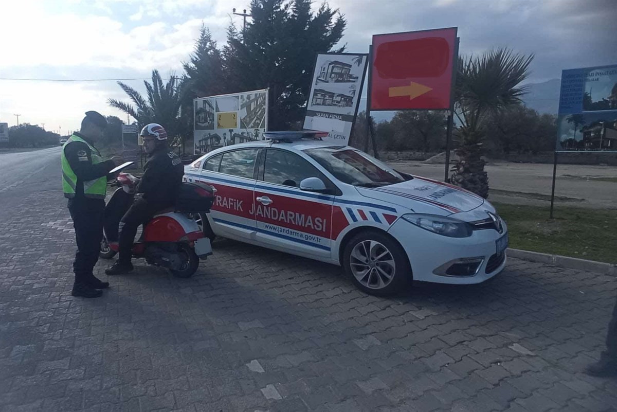 Jandarma kırsalda denetimlerini sürdürüyor