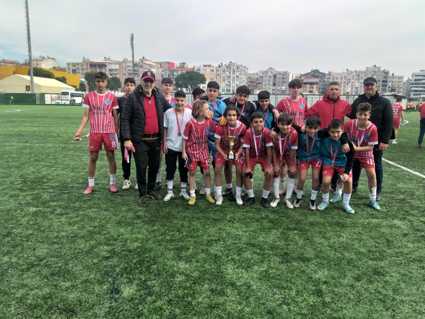 Aydın’da Yıldız Erkekler ve Kızlar Futbol Müsabakaları heyecanı sona erdi