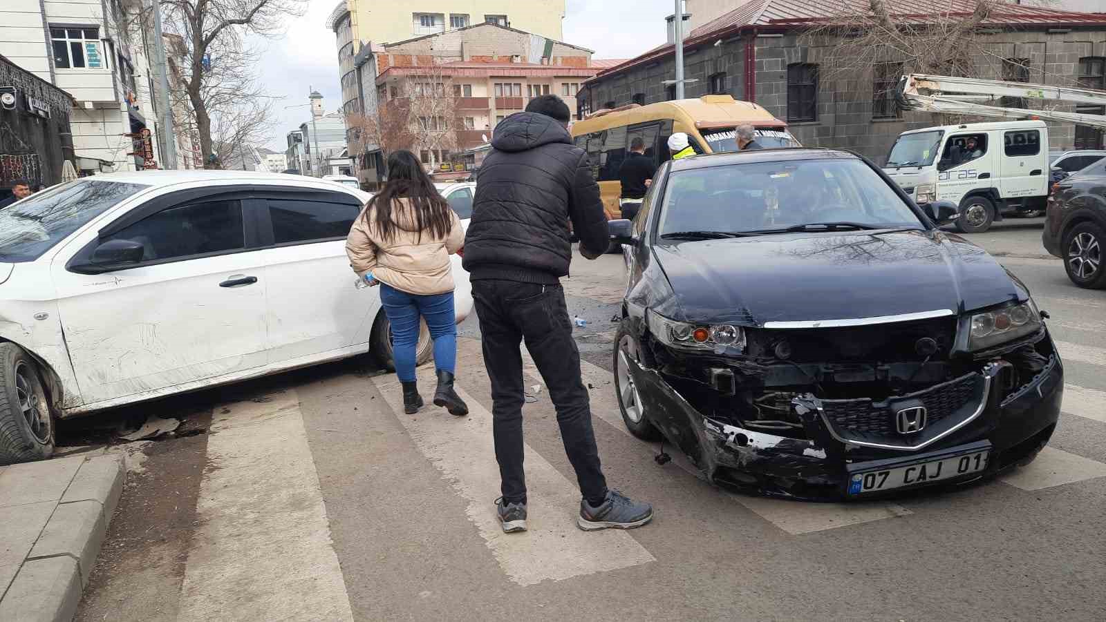 Kars&rsquo;ta trafik kazası: 1 yaralı
