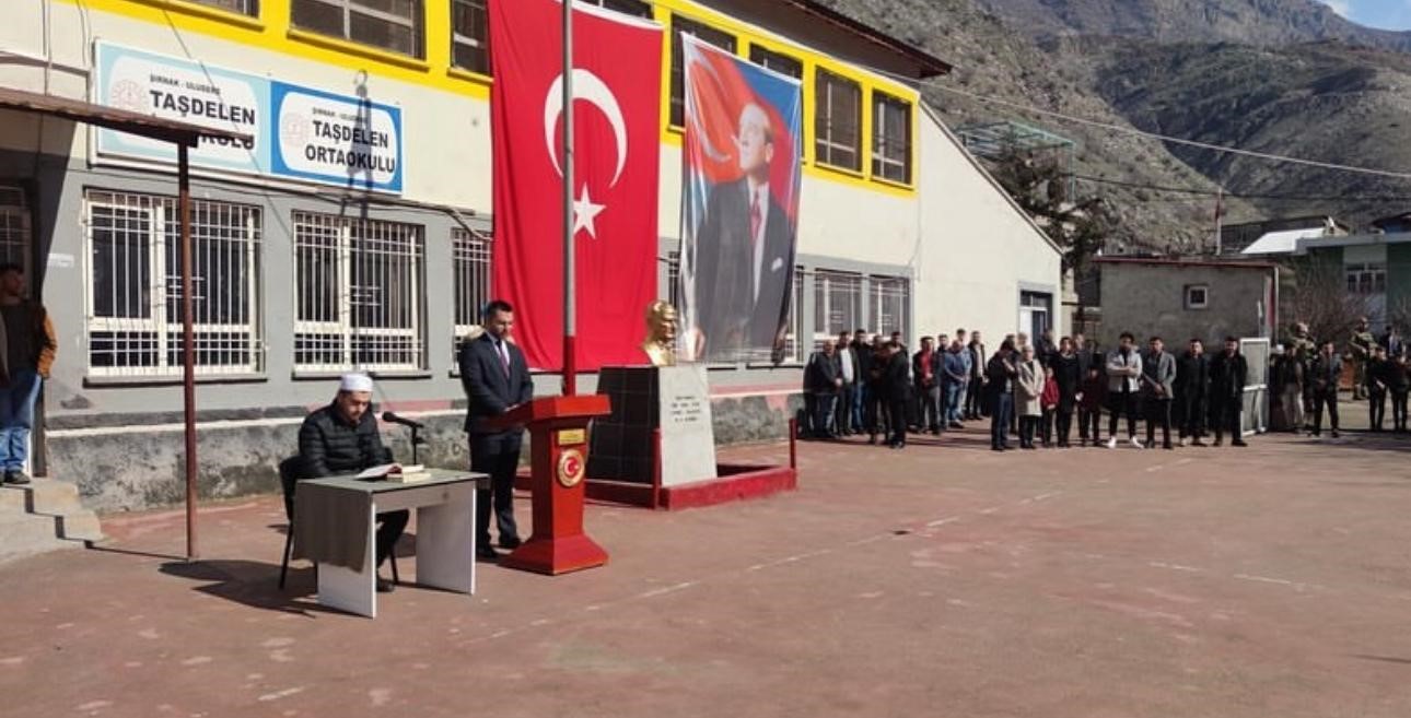 Uludere&rsquo;de 37 yıl &ouml;nce şehit edilen 14 vatandaş anıldı
