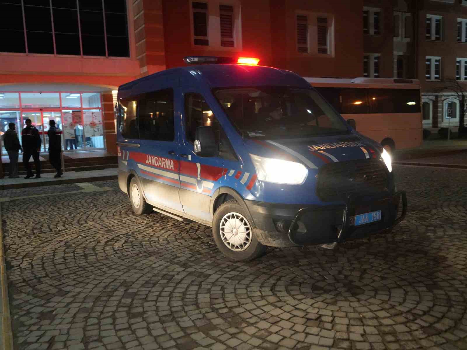 Organize suç örgütüne 12 ilde eş zamanlı düzenlenen operasyonda 4 kişi tutuklandı 