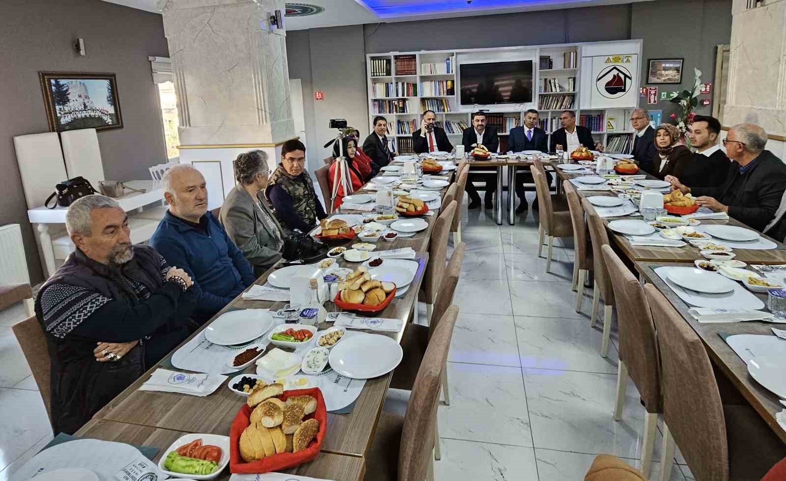 Başkan Volkan Şeker: "Mut Belediyesinde kalfalık dönemi bitti ustalık dönemi başladı"