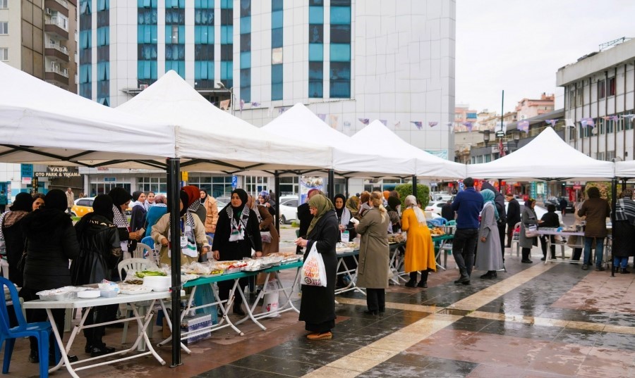 Diyarbakır&rsquo;da Filistin i&ccedil;in yardım kampanyası
