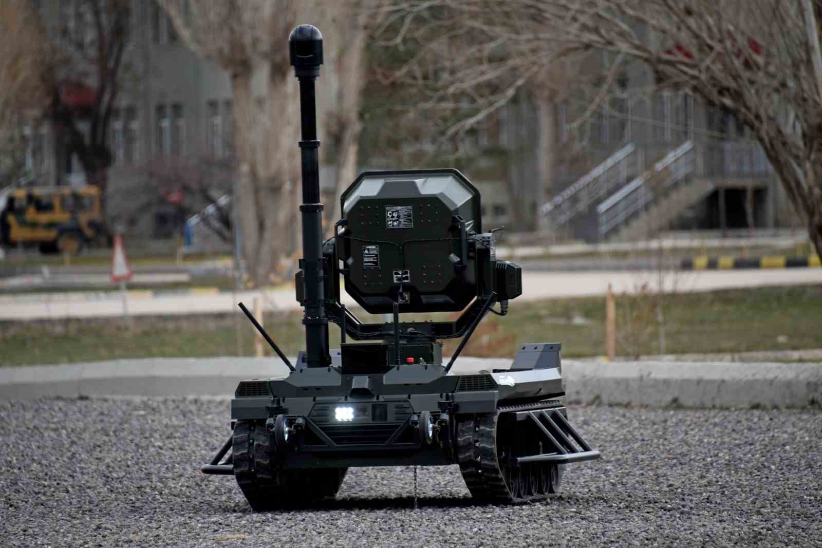 Ağrı’da, ASELSAN’ın geliştirdiği insansız kara aracı “Aslan” tanıtıldı