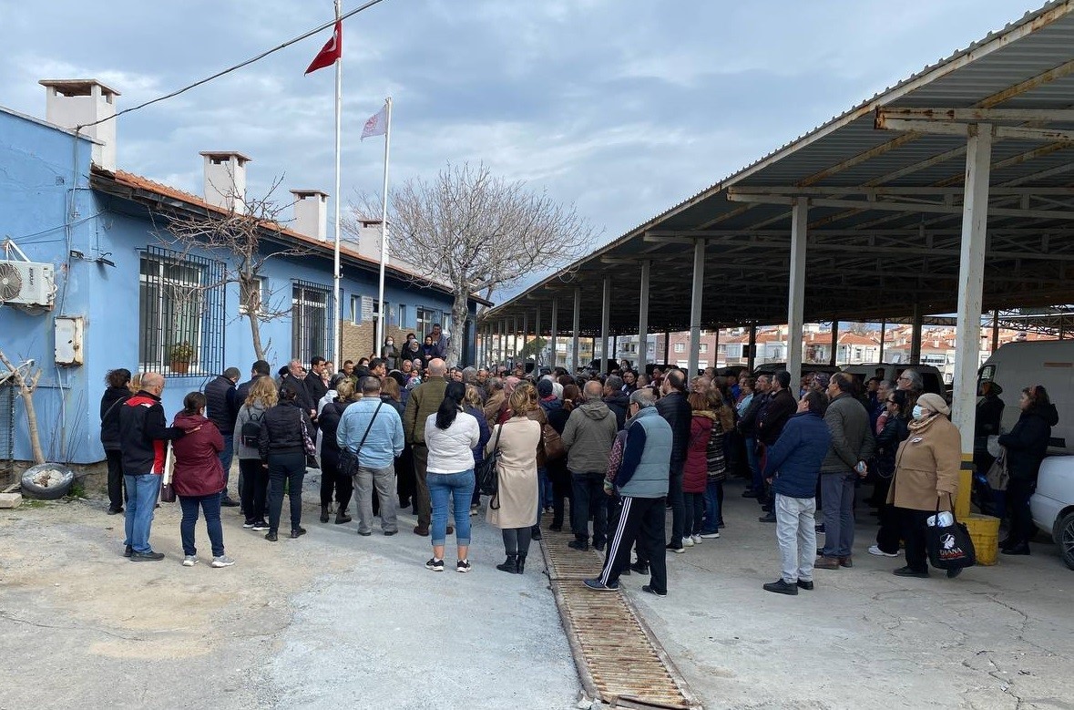 Ayvalık&rsquo;ta vefat eden Dr. Ceyda Elveren Aşık i&ccedil;in anma t&ouml;reni
