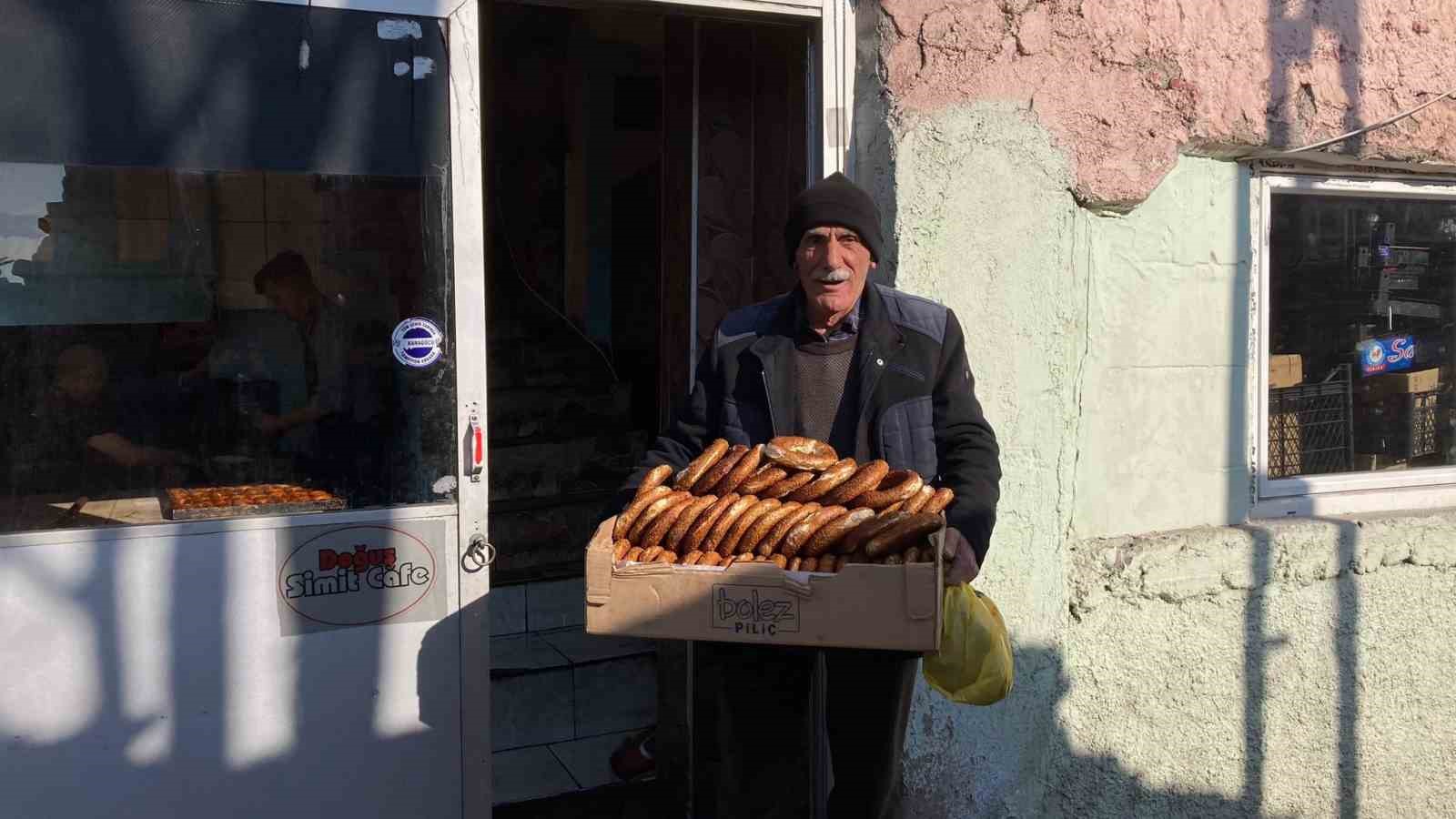 Osmanlı’da ekmek yapılan tarihi fırında 100 yıldır Ankara simidi üretiliyor
