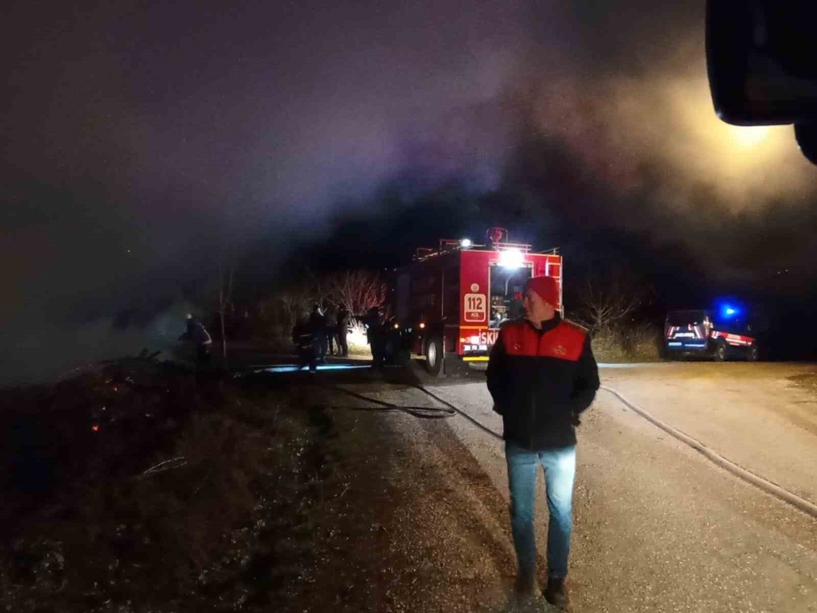 İskilip’te yangın: 1 ev ve ahır yandı