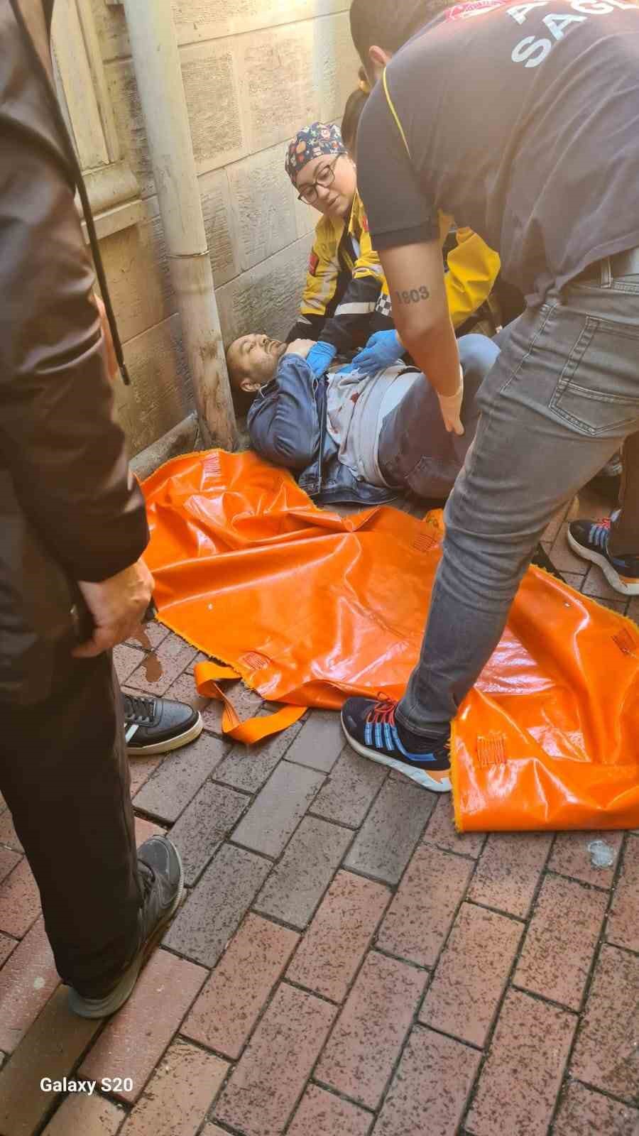 Alaplı&rsquo;da bı&ccedil;aklı kavgada ağır yaralanan kişi hastanede &ouml;ld&uuml;
