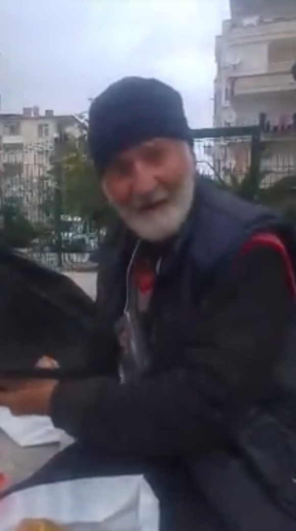 Yalova&rsquo;da &ccedil;&ouml;p evde emekli &ouml;ğretmenin cansız bedeni bulundu
