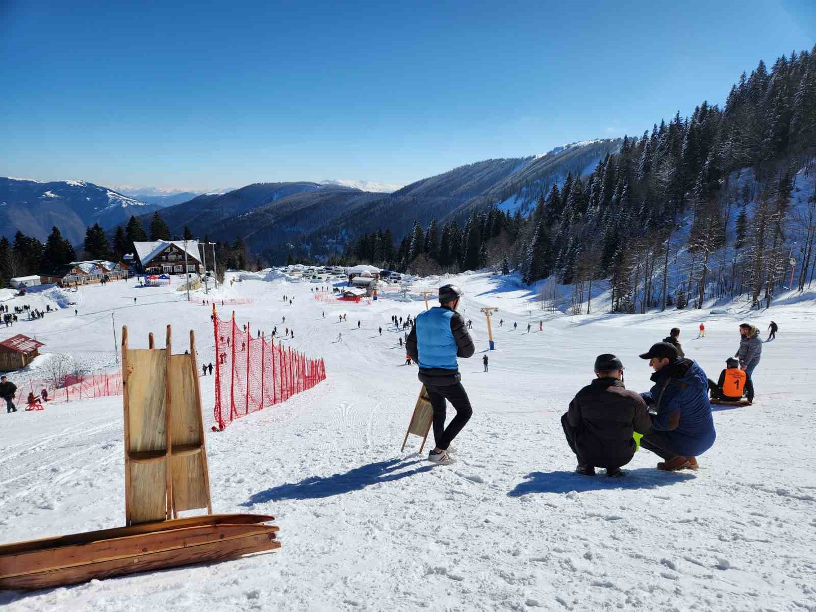 Artvin, Geleneksel Kızak Yarışları’na ev sahipliği yaptı