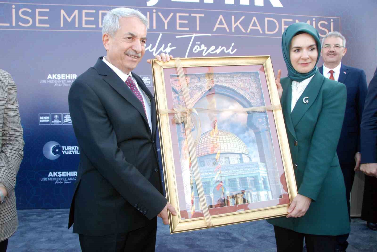 Bakan Göktaş: 