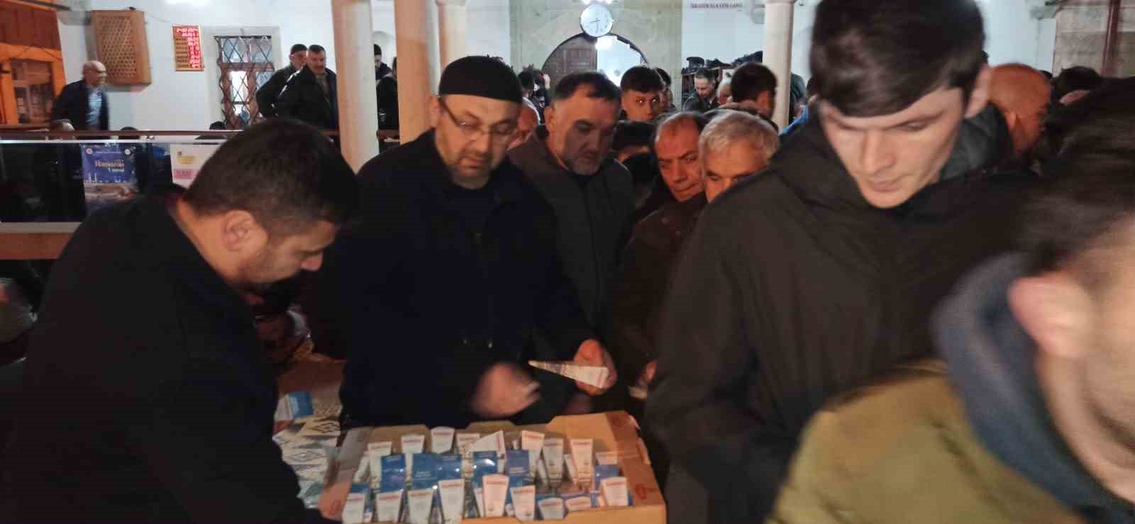 Devrek&rsquo;te Berat Kandili coşku i&ccedil;erisinde idrak edildi
