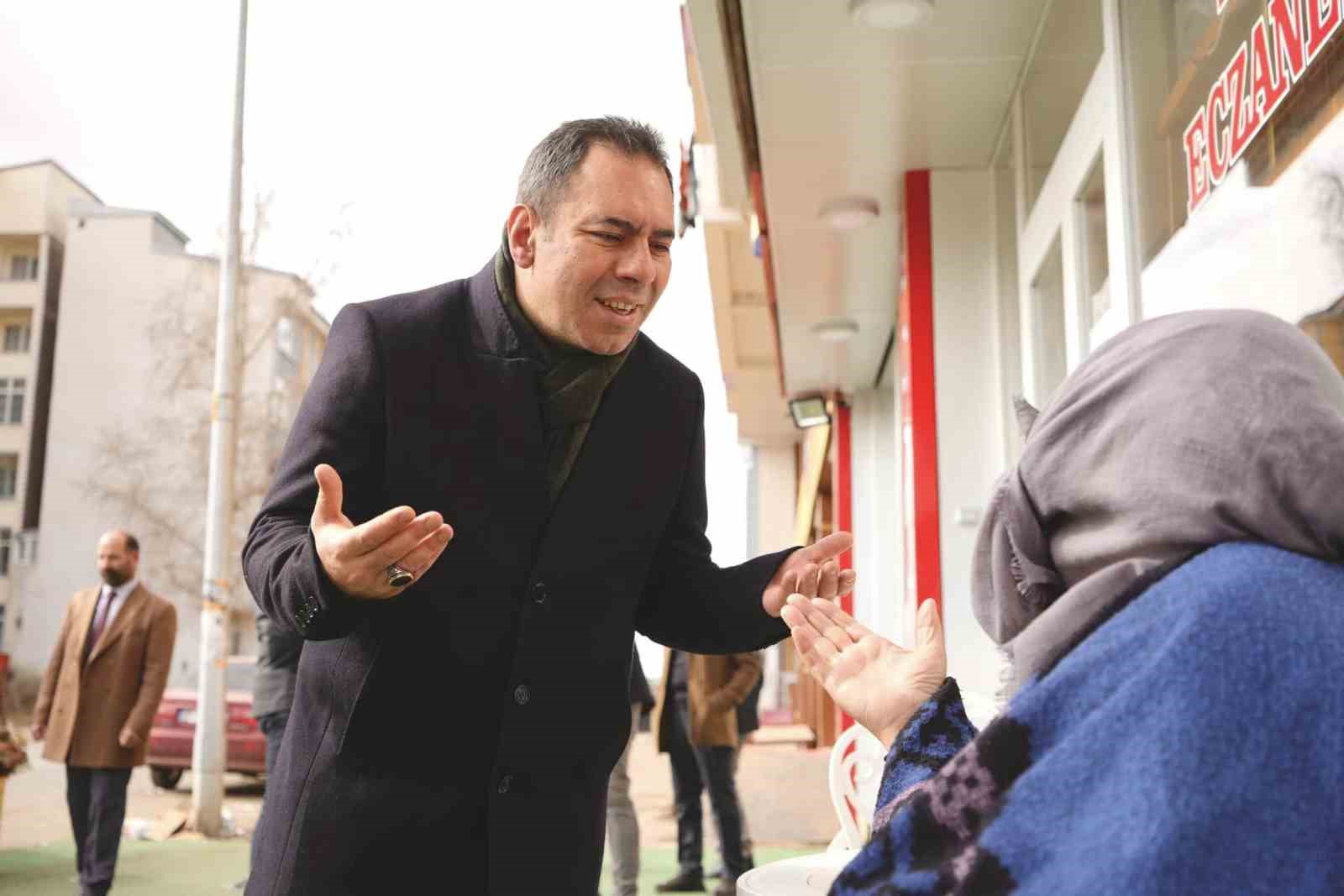 Cumhur İttifakı adayı Senger, esnaf ziyaretlerini s&uuml;rd&uuml;r&uuml;yor
