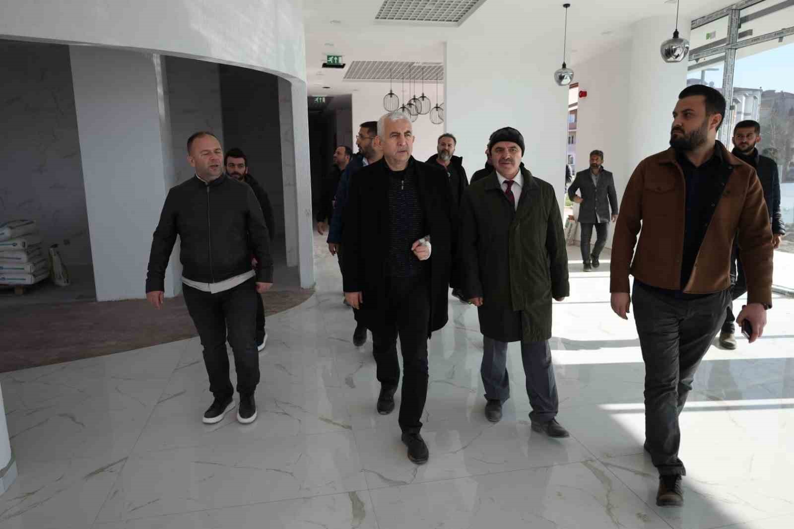 Gündoğdu: "Millet bahçesi Çayırova’nın sosyal hayatına renk katacak"