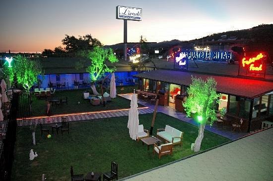 &Ccedil;anakkale&rsquo;de bir motel jandarma tarafından boşalttırıldı
