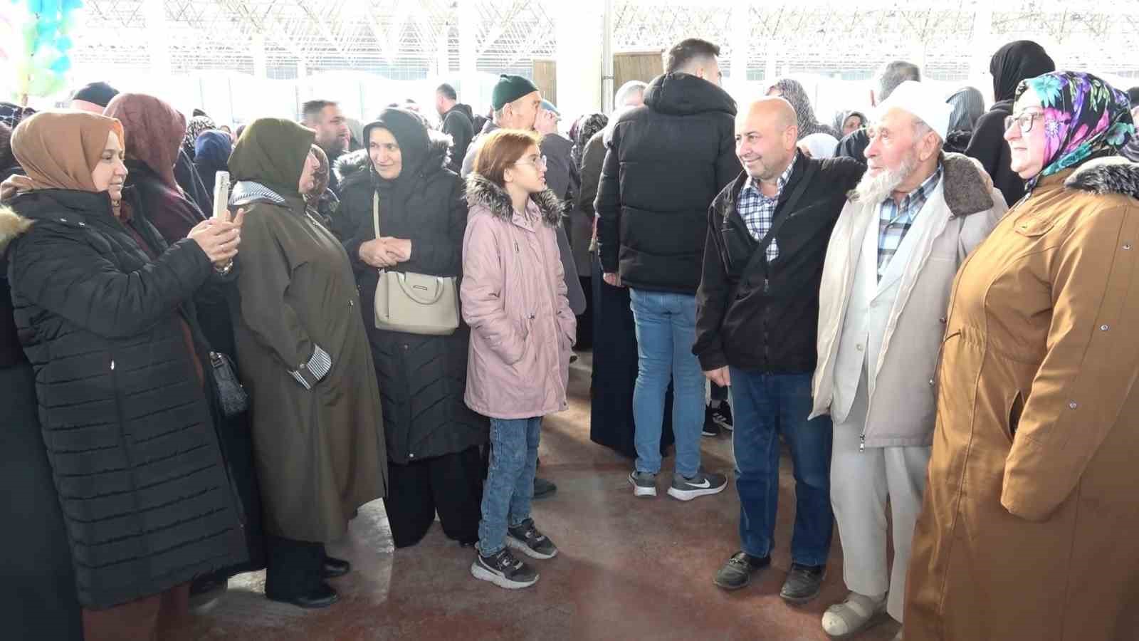 K&uuml;tahya&rsquo;da Ramazan umresi i&ccedil;in ilk kafile yola &ccedil;ıktı
