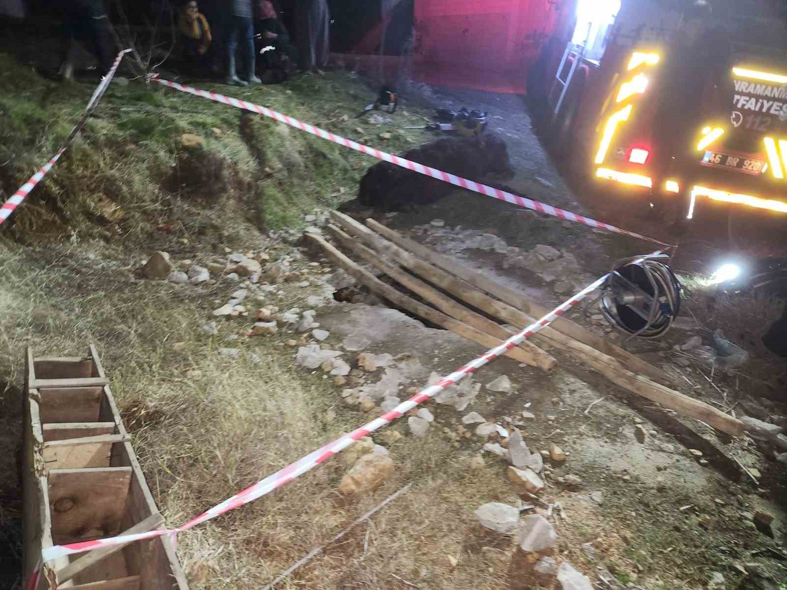 Kahramanmaraş’ta foseptik kuyusuna düşen eşeği itfaiye kurtardı