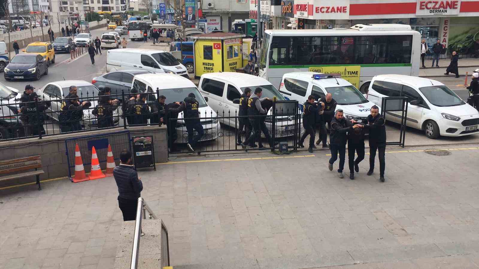 Çerkezköy’de ’pavyon’ operasyonunda 8 gözaltı