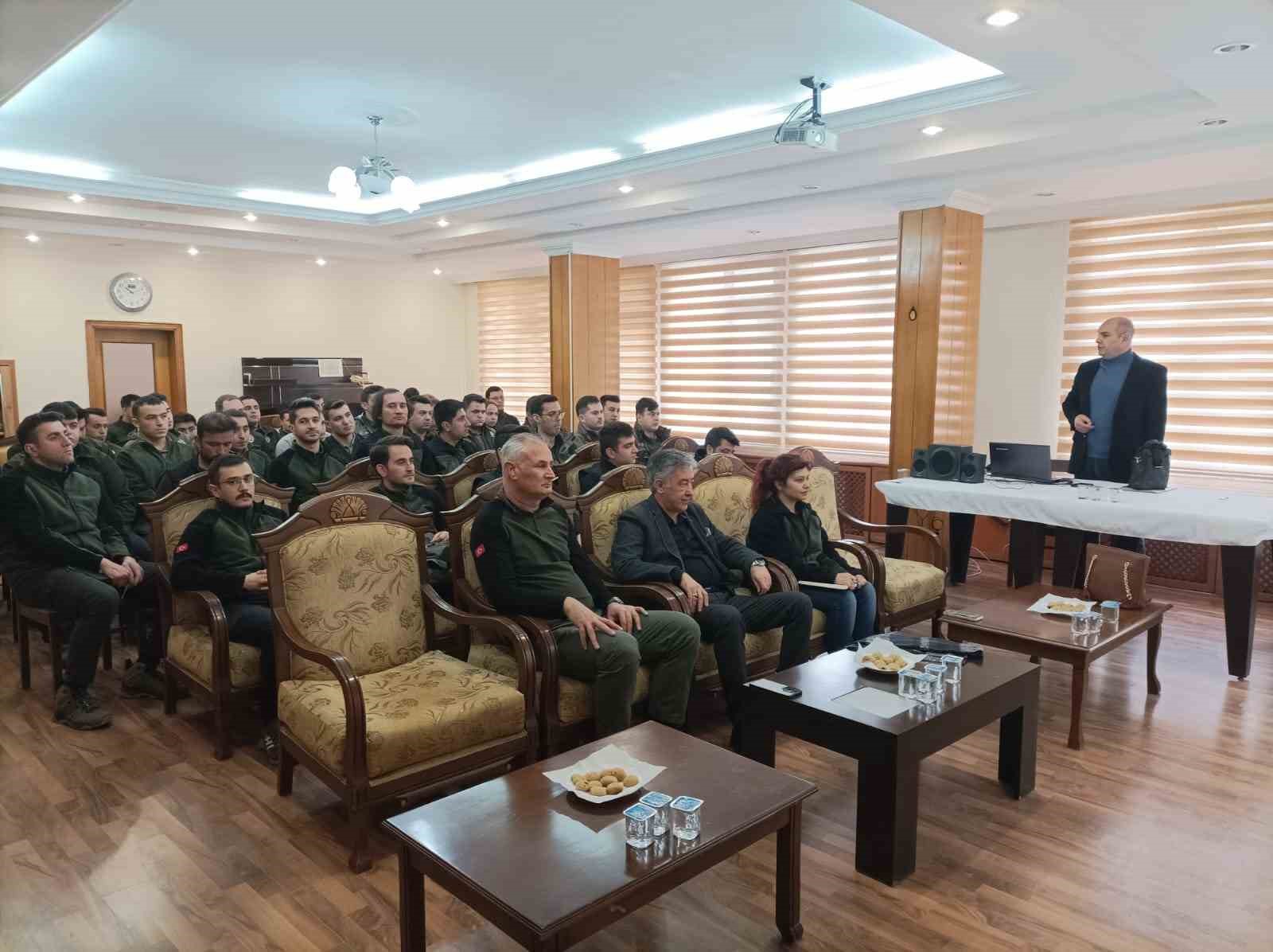 Kütahya OBG’de Orman Zararlıları İle Mücadele Şube Müdürlüğü eğitimleri