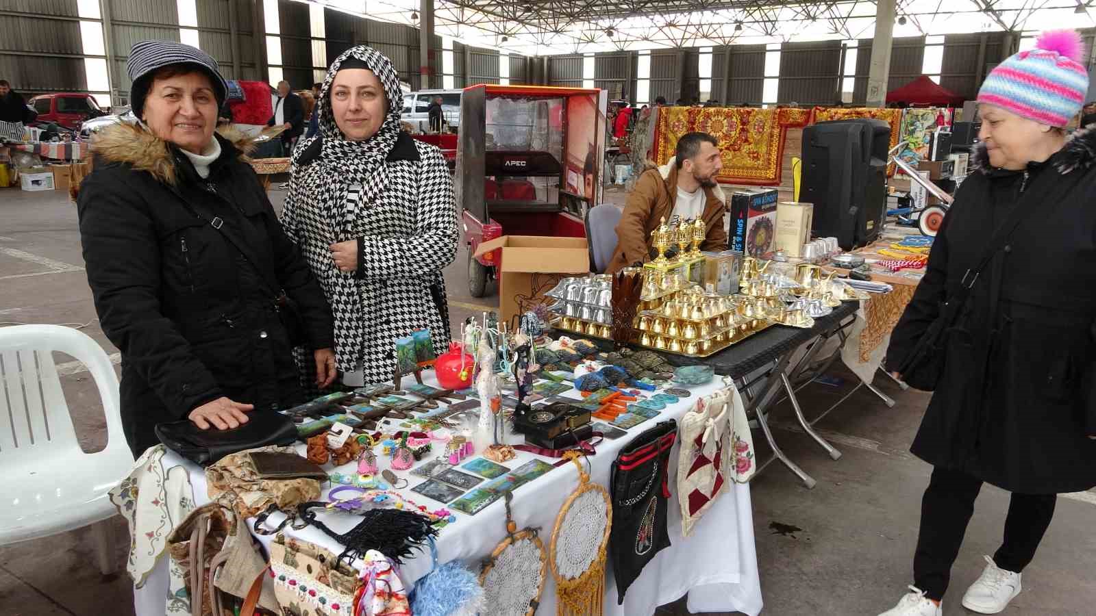 Antika pazarını 1 yılda 120 bin kişi ziyaret etti
