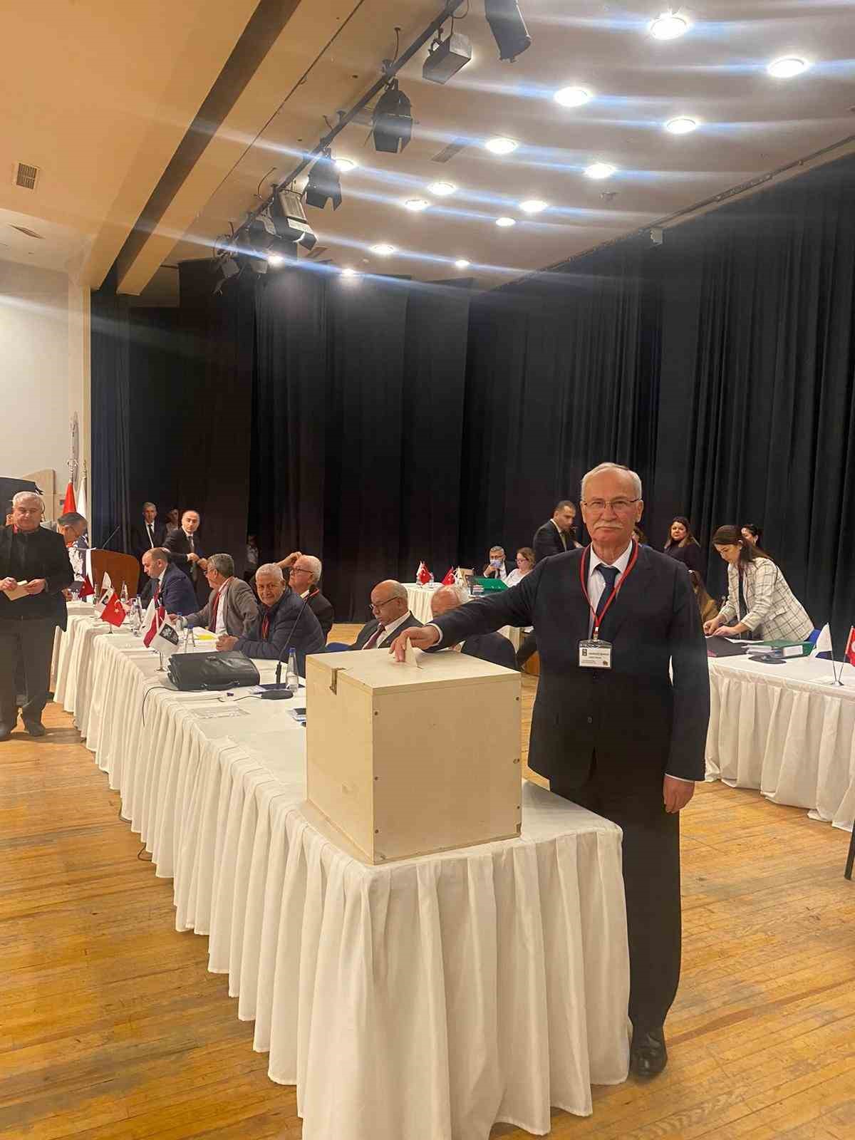 Fikret Akova Tariş Başkanı oldu

