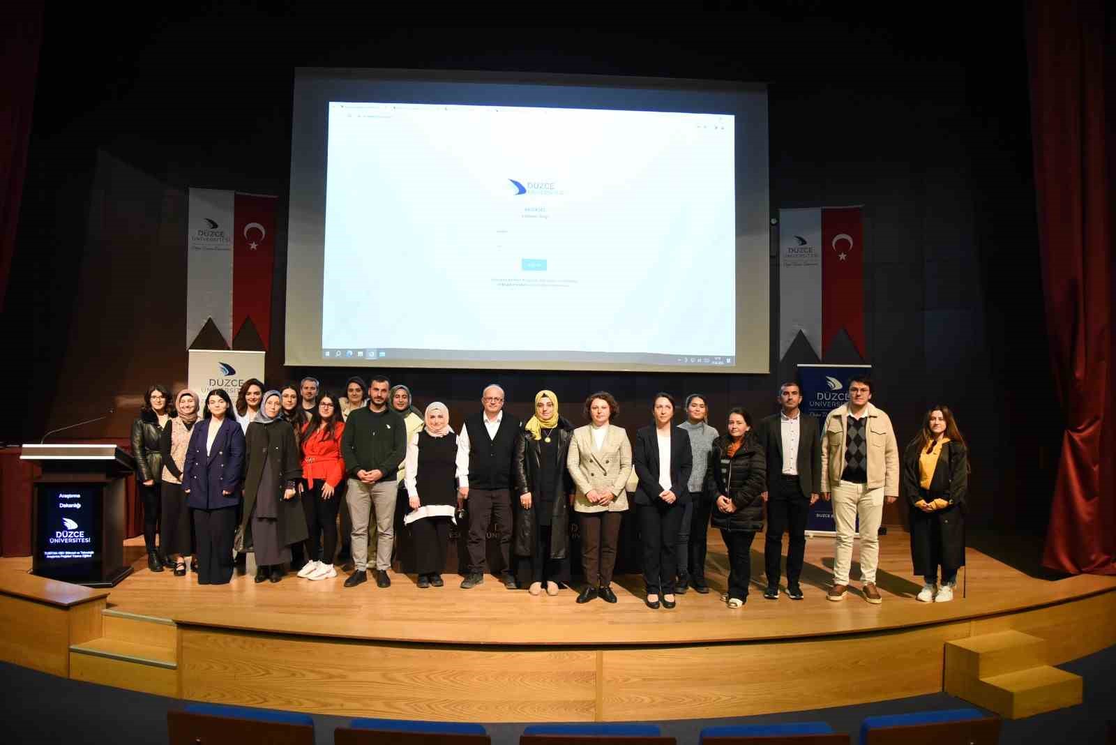 T&Uuml;BİTAK semineri ger&ccedil;ekleştirildi
