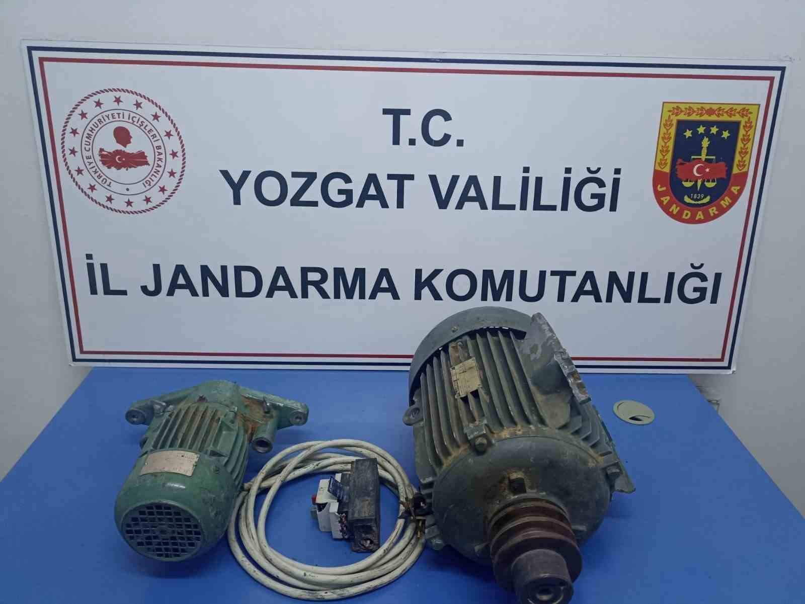 Yozgat’ta hızar dinamosu ve elektrik kablosu çalan 2 zanlı tutuklandı