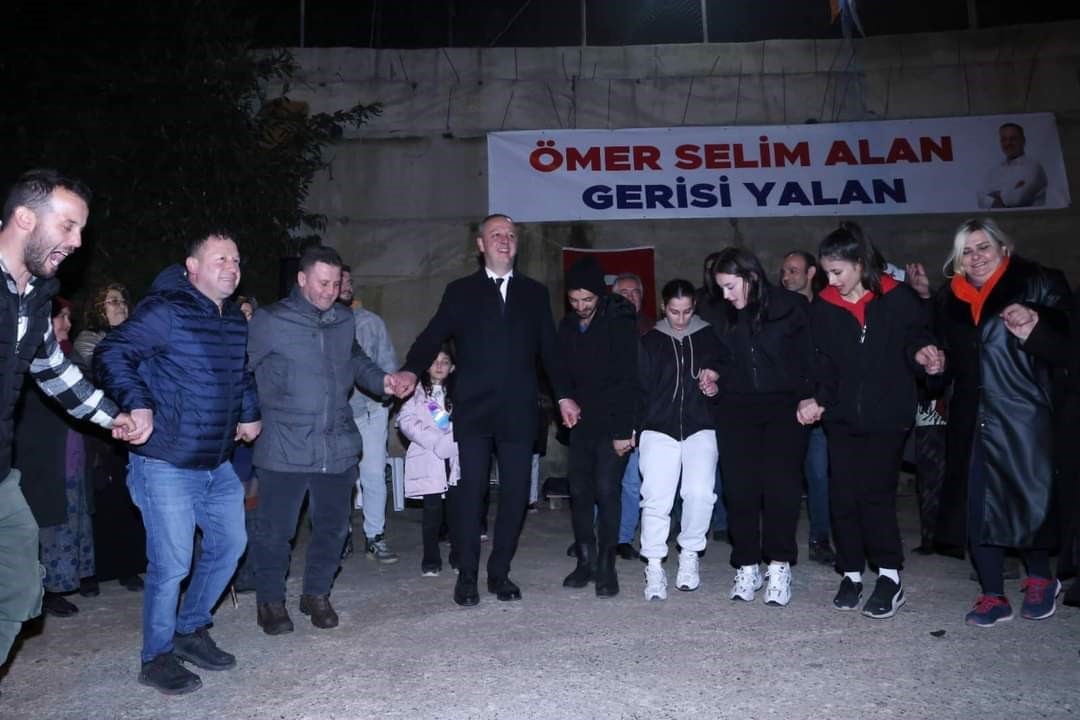 Birlik Mahallesi bayram yerine d&ouml;nd&uuml;
