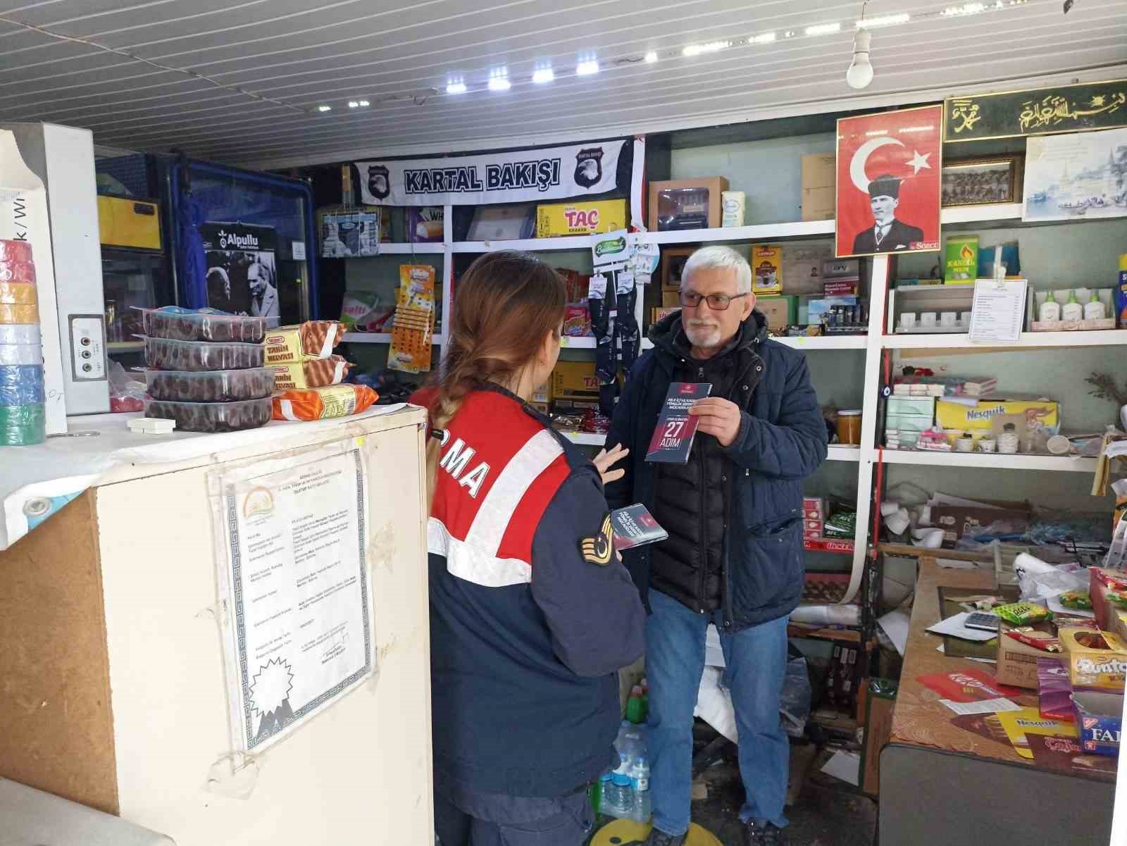 Edirne’de vatandaşlar şiddete karşı bilgilendirildi