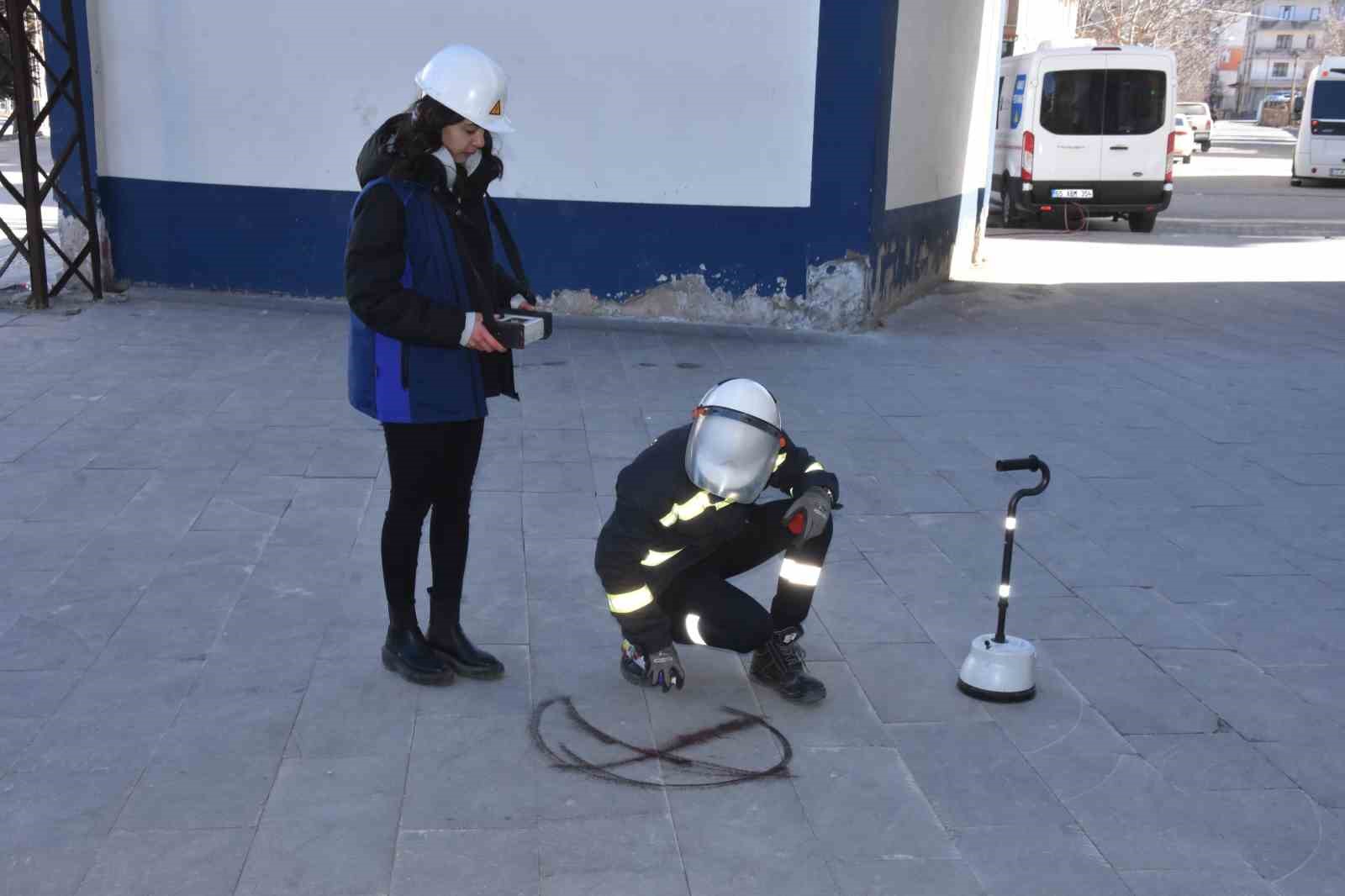 VEDAŞ&rsquo;ın son teknoloji &rsquo;Kablo Test Aracı&rsquo; g&ouml;reve başladı
