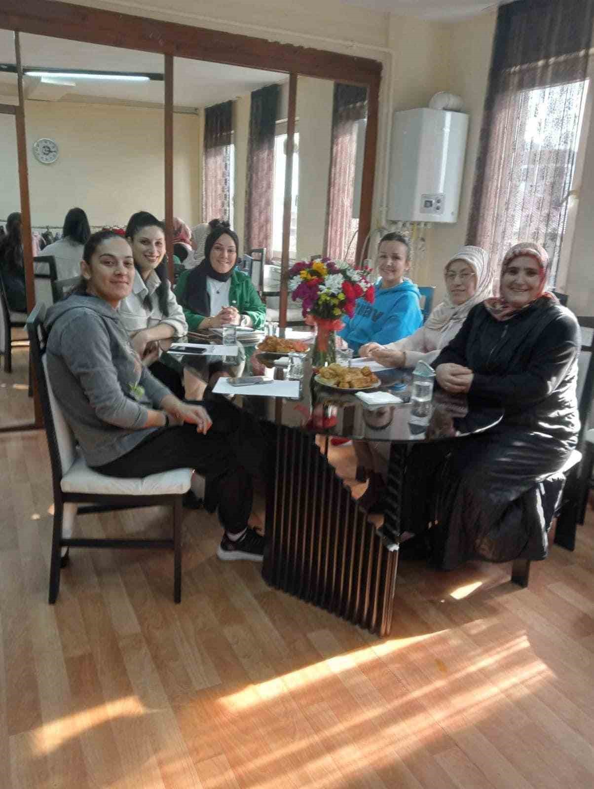 Elden Ele Derneği&rsquo;nde Ramazan Ayı hazırlıkları başladı
