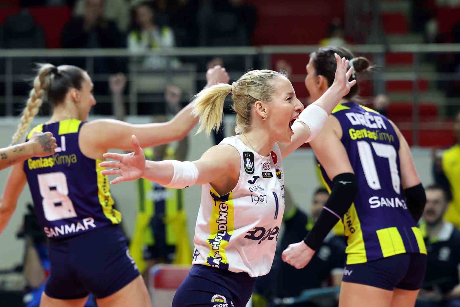 Fenerbahçe Opet, adını yarı finale yazdırdı